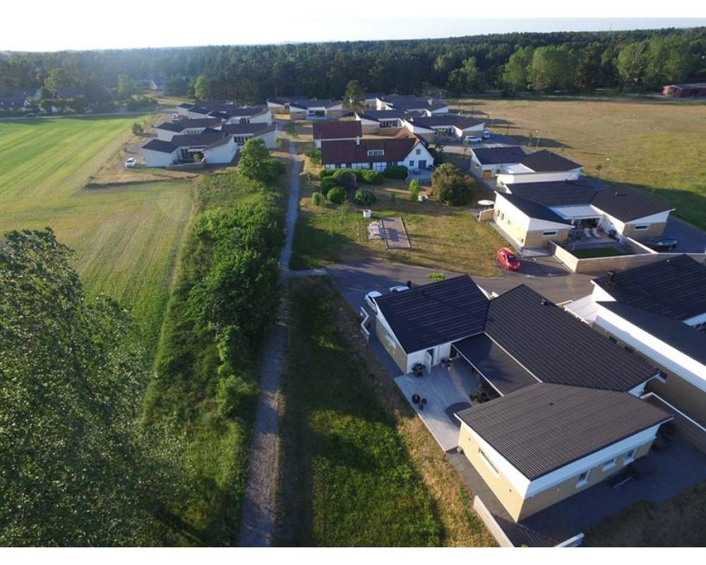 objektbilder/1534836555_5uhc5h8t-q100-h640-w960-mfile-cmonlyscaledown