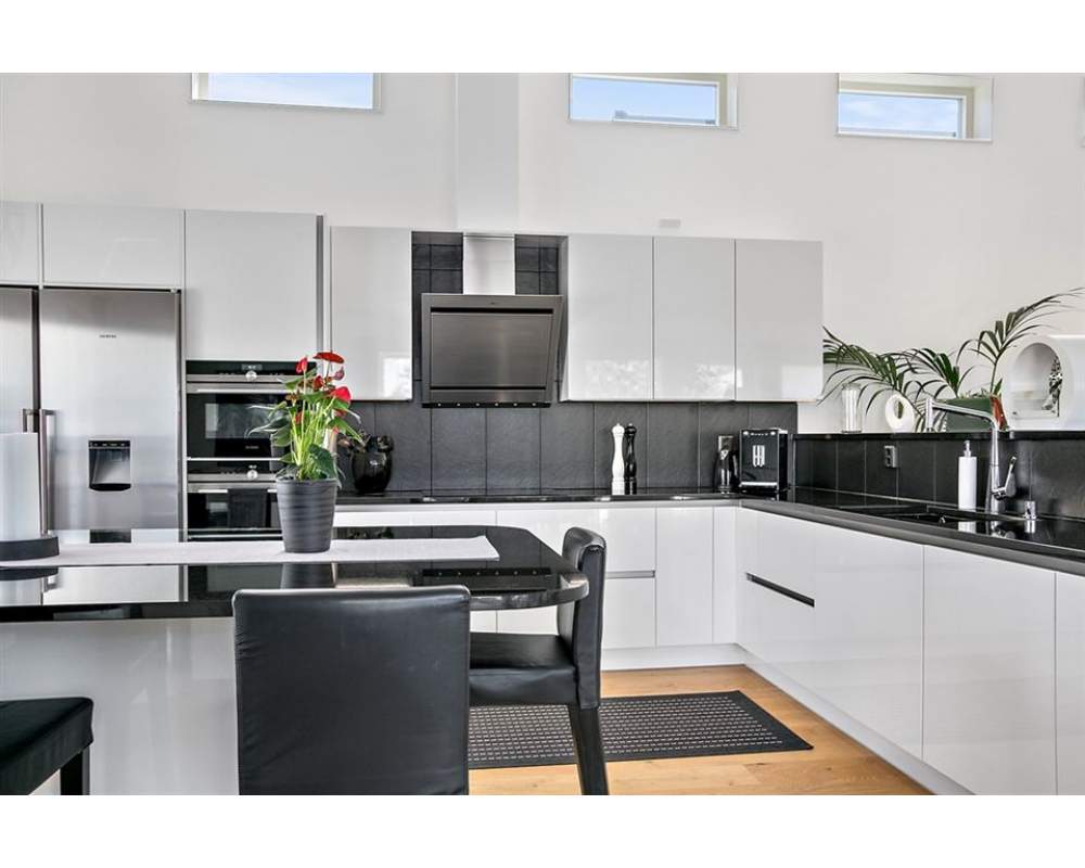 objektbilder/1534836555_kluidrc8-q100-h640-w960-mfile-cmonlyscaledown