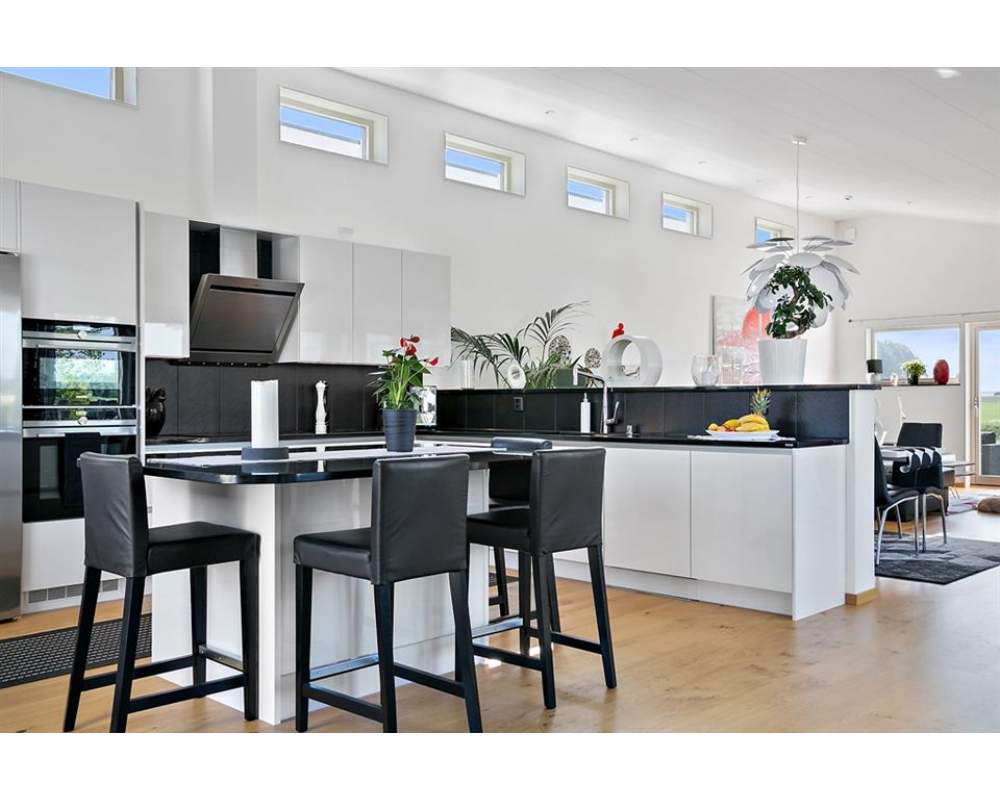 objektbilder/6luidrfn-q100-h640-w960-mfile-cmonlyscaledown