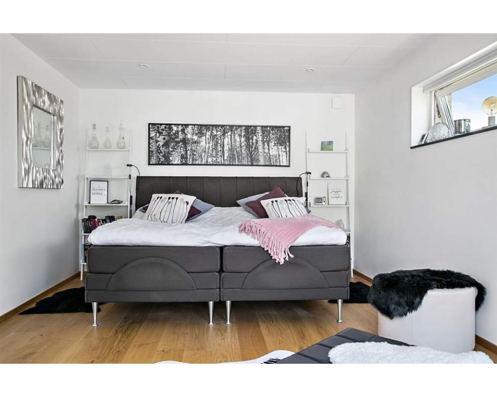 objektbilder/6luids7l-q100-h640-w960-mfile-cmonlyscaledown